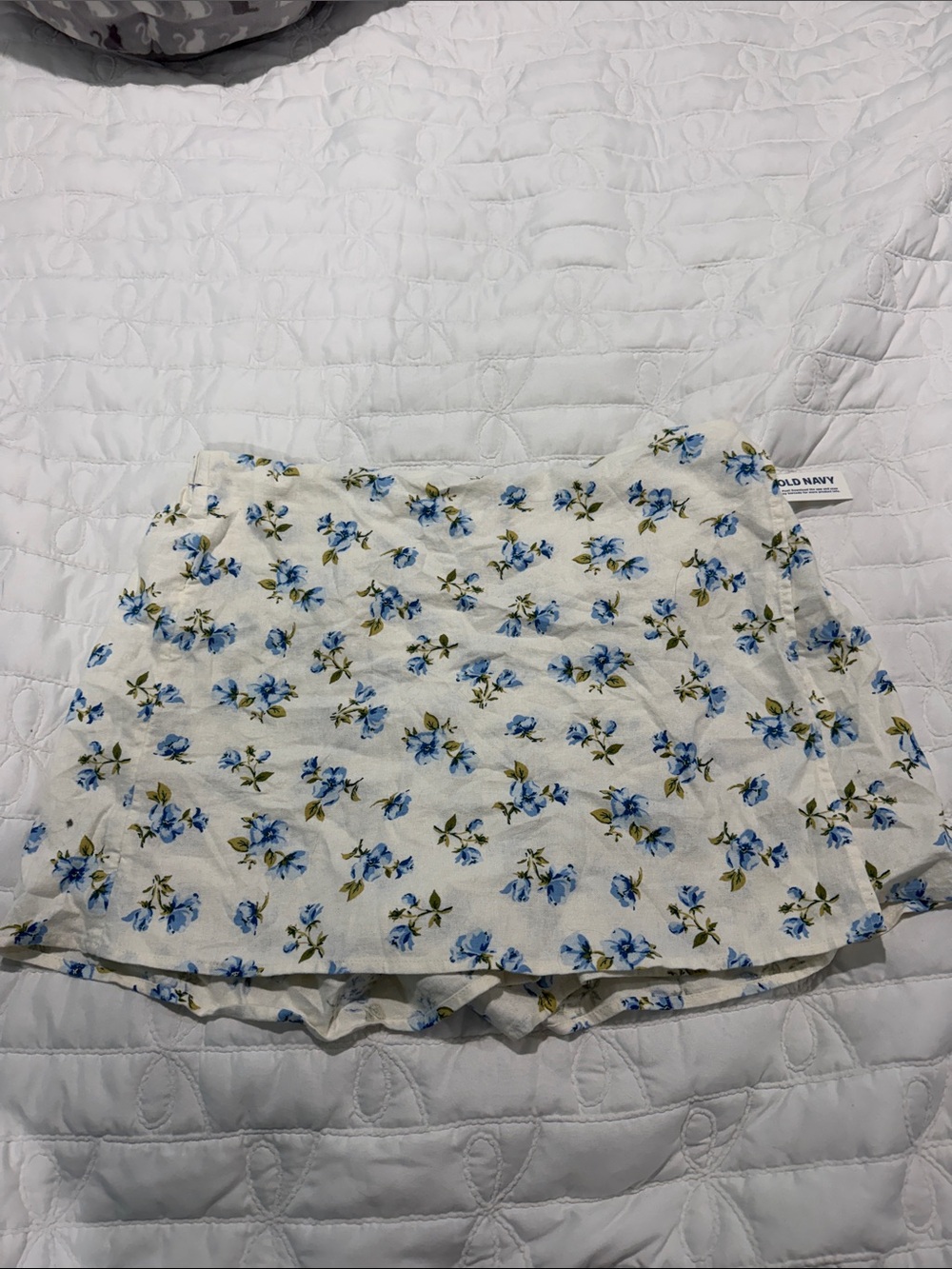 Old Navy Cream Mini Skort with Blue Floral Print